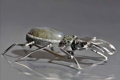 Bild des Schmuckstuecks