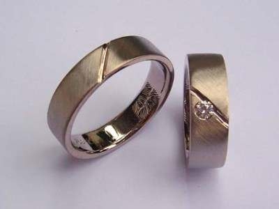 Bild des Schmuckstuecks