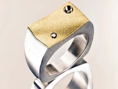 Bild des Schmuckstuecks