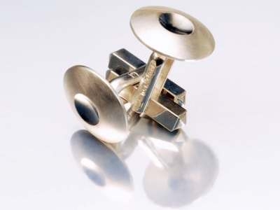 Bild des Schmuckstuecks