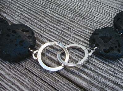 Bild des Schmuckstuecks