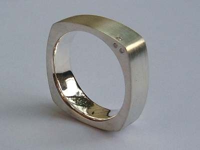 Bild des Schmuckstuecks