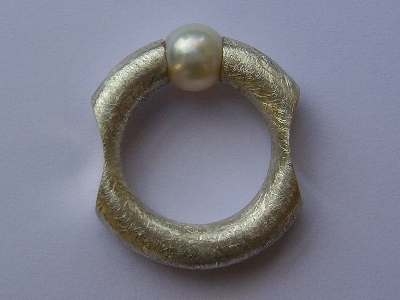 Bild des Schmuckstuecks