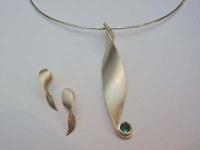 Bild des Schmuckstuecks