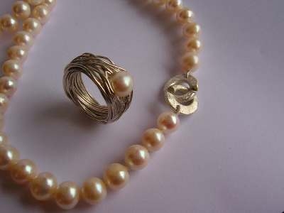 Bild des Schmuckstuecks